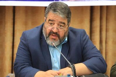 راهبرد اصلی دشمن همچنان فشار همه جانبه مادون جنگ نظامی است