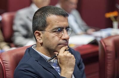 فولاد مبارکه یک سرمایه ملی و صنعتی برای کشور است