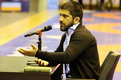 مسابقات لیگ برتر کشتی در فضای سالم برگزار خواهد شد