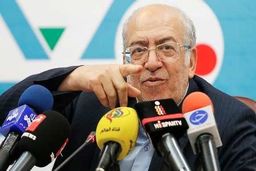 مذاکره ایران با دایملر بنز/ پرداخت ۳۰۰ میلیارد تومان برای صادرات