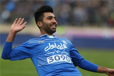 بازی با فولاد از دو جهت برای استقلال مهم است/دعوت به تیم ملی را دستاورد بزرگی می‌دانم