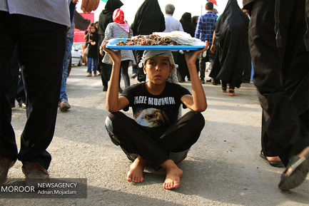 پیاده روی زائرین اربعین حسینی در مرزهای شلمچه و چذابه