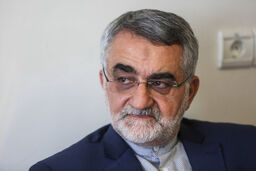 همه، پلیس خدمتگزار را پناهگاه خود می‌دانند