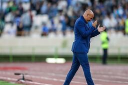 منتظری حداقل دو ماه دور از میادین