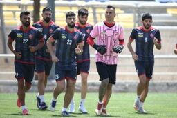 پرسپولیس و شهرخودرو امشب برگزار می‌ شود