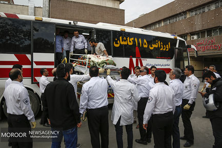 مصدومان حادثه واژگونی اتوبوس حامل زائران ایرانی