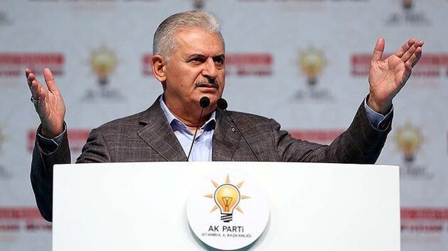 نخست وزیر ترکیه از بازداشت رهبران حزب حامی کردها در پارلمان دفاع کرد