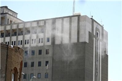 سردار بیا گردن شان را بشکن/ خفاش به لانه عقاب آمده است