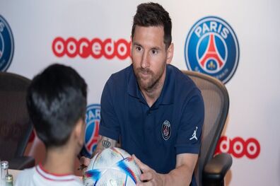 مسی یک فصل دیگر با PSG تمدید کرد
