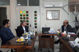 گسترش همکاری بانک ایران زمین با نظام پزشکی استان همدان