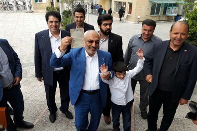 «زاهدی» داوطلب انتخابات ریاست‌جمهوری شد + عکس