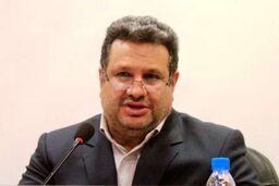 مردم این شهر پیش از آغاز رای گیری مقابل برخی شعبه ها صف تشکیل دادند