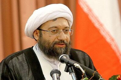 آیت الله آملی لاریجانی در پیامی درگذشت والده آیت الله مدرسی یزدی را تسلیت گفت 
