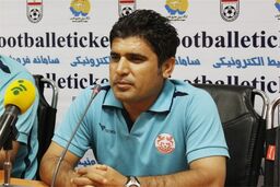 رأی دربی بوشهر روی آسفالت تمرین کردیم