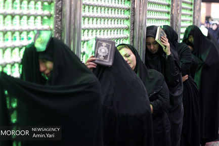 شب بیست و یکم ماه مبارک رمضان در حرم مطهر امام خمینی (ره)