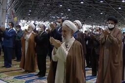 نماز عید سعید فطر در دانشگاه تهران اقامه شد