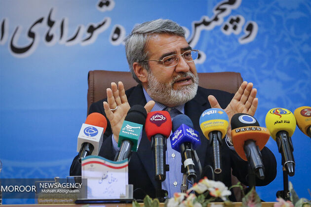 نیروی انتظامی نیز مسئولیت امنیت را در مرز شلمچه عهده‌دار است