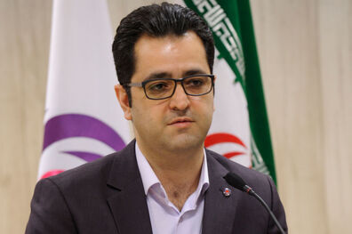 هر ایرانی در سال یک درخت بکارد