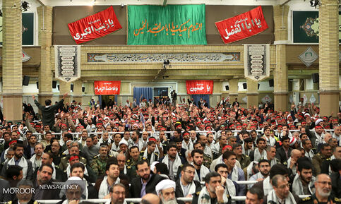دیدار مقام معظم رهبری با مسئولان راهیان نور