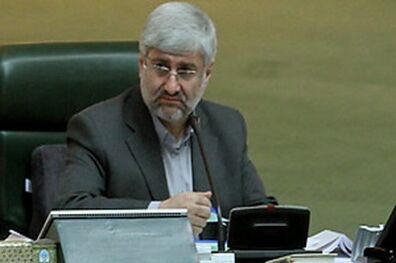 با تفاهم و توافق ملی می‌توان به جمع بندی مناسبی در پیگیری مسائل کشور رسید