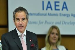 ایرانی‌ها غنی سازی را در سطحی بسیار بالاتر از آنچه متعهد شده اند انجام می دهند