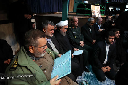 مراسم وداع با پیکر آیت الله هاشمی رفسنجانی در حسینیه جماران با حضور رییس جمهور