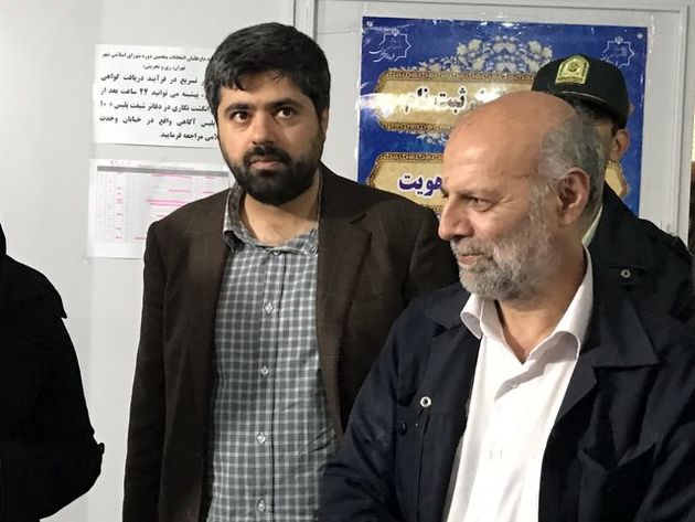 «محسن سرخو» برای شرکت در انتخابات شورای شهر ثبت‌نام کرد