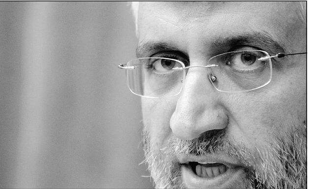 جبهه مردمی نیروهای انقلاب اسلامی نگاهی مشترک و نگاه مبتنی بر تفکر انقلاب دارد
