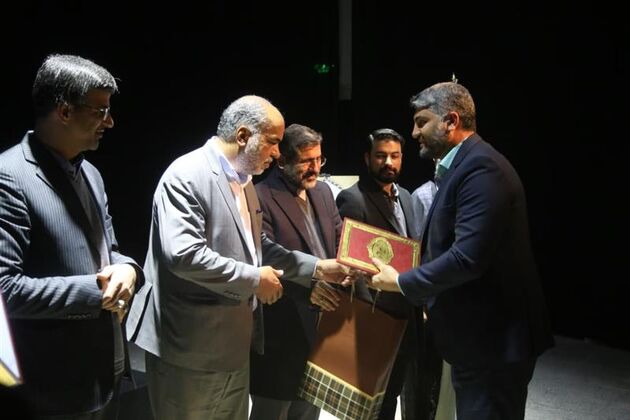 قدردانی وزیر فرهنگ و ارشاد اسلامی از شرکت سنگ آهن مرکزی بابت مشارکت در زیرساخت های فرهنگی شهرستان
