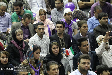 جشن پیروزی هواداران حسن روحانی در کرمانشاه