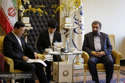 دیدار معاون وزیر بین االملل حزب کمونیست چین با محسن رضایی 