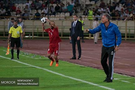 عکس العمل های کارلوس کی روش، مربی تیم ملی فوتبال جمهوری اسلامی ایران در بازی با تیم ملی ازبکستان