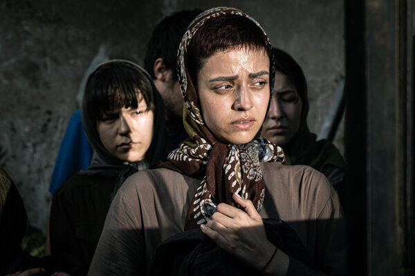 فیلم سینمایی مردن در آب مطهر آنلاین اکران می شود