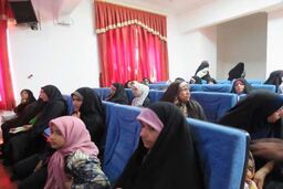 همایش نهاد خانواده و مسئولیت اجتماعی در شهرستان درمیان برگزارشد