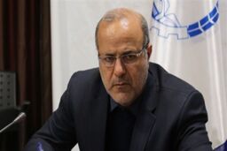 دولت با پرداخت مطالبات از فرهنگیان دلجویی کند