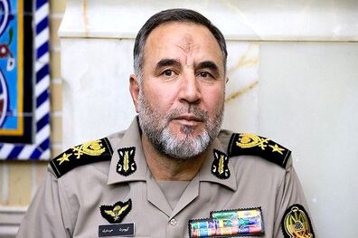 فرمانده نیروی زمینی ارتش از تیپ 288 خاش بازدید کرد