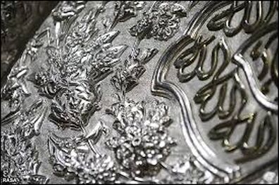 انتقال تجارب ارزشمند هنرمندان به نسل جوان از اهمیت بالایی برخوردار است
