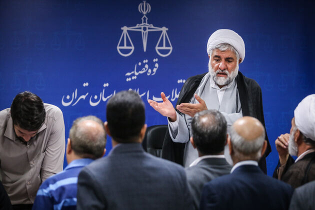 پولشویی یک میلیارد و 200 میلیون یورویی متهم نفتی/وکیل متهم نفتی: اینها حزب اللهی و بچه های انقلاب هستند