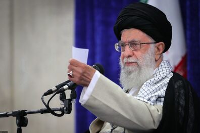 رهبر انقلاب درگذشت آیت الله حکیم را تسلیت گفتند