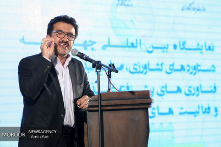 افتتاح نمایشگاه دستاوردهای چهل سال مدیریت جهادی
