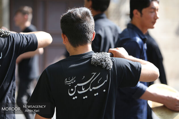 نماز ظهر عاشورا از شبکه های سیما پخش می شود