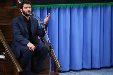 مراسم مناجات‌خوانی شب‌های پایانی رمضان با حضور میثم مطیعی