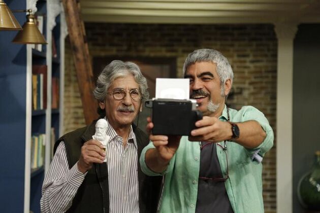آقای حکایتی مهمان امشب برنامه کتاب باز می شود