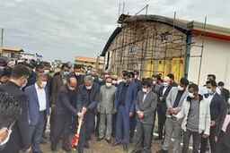 حضور مدیرعامل بانک کشاورزی در مراسم گلنگ زنی تکمیل زنجیره تولید فرآورده های لبنی هلدینگ صباح در آزاد شهر