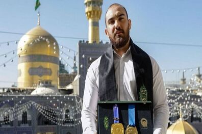امانتدار امام رضا(ع) هستم