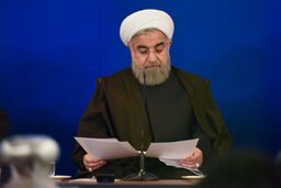 پیام تبریک روحانی به مناسبت بیست و پنجمین سالگرد برقراری روابط دیپلماتیک بین ایرانو قرقیزستان