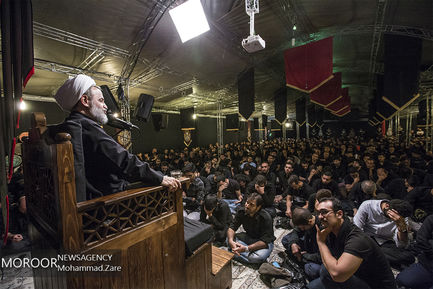 مراسم عزاداری شب عاشورای حسینی در هییت هنر