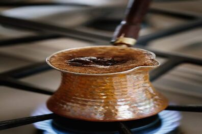آیا قهوه باعث سر درد می‌شود؟