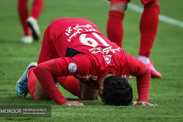 پرسپولیسی به سرمربی استقلال