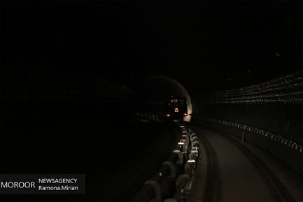 بازدید محمدعلی نجفی شهردار تهران از خط ۶ و ۷ مترو